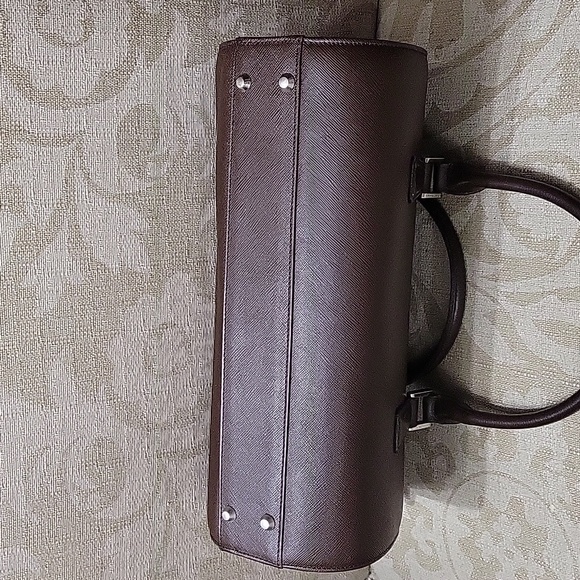 BURBERRY VINTAGE BARREL BAG - Picture 7 of 12